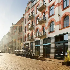Antique Old Town Apartment